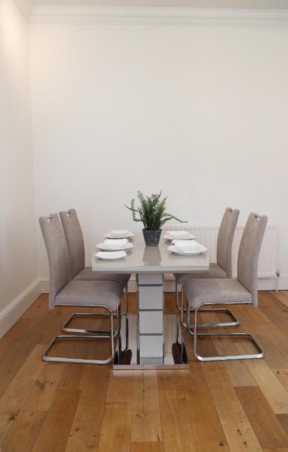 Apartamento Letting Serviced - Guards View, *