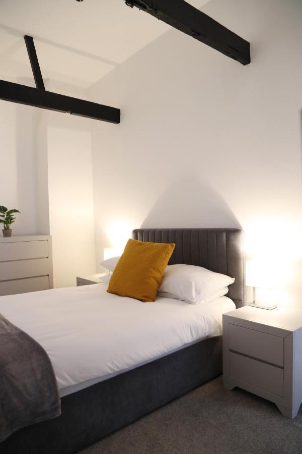 Letting Serviced - Guards View, Apartamento Windsor